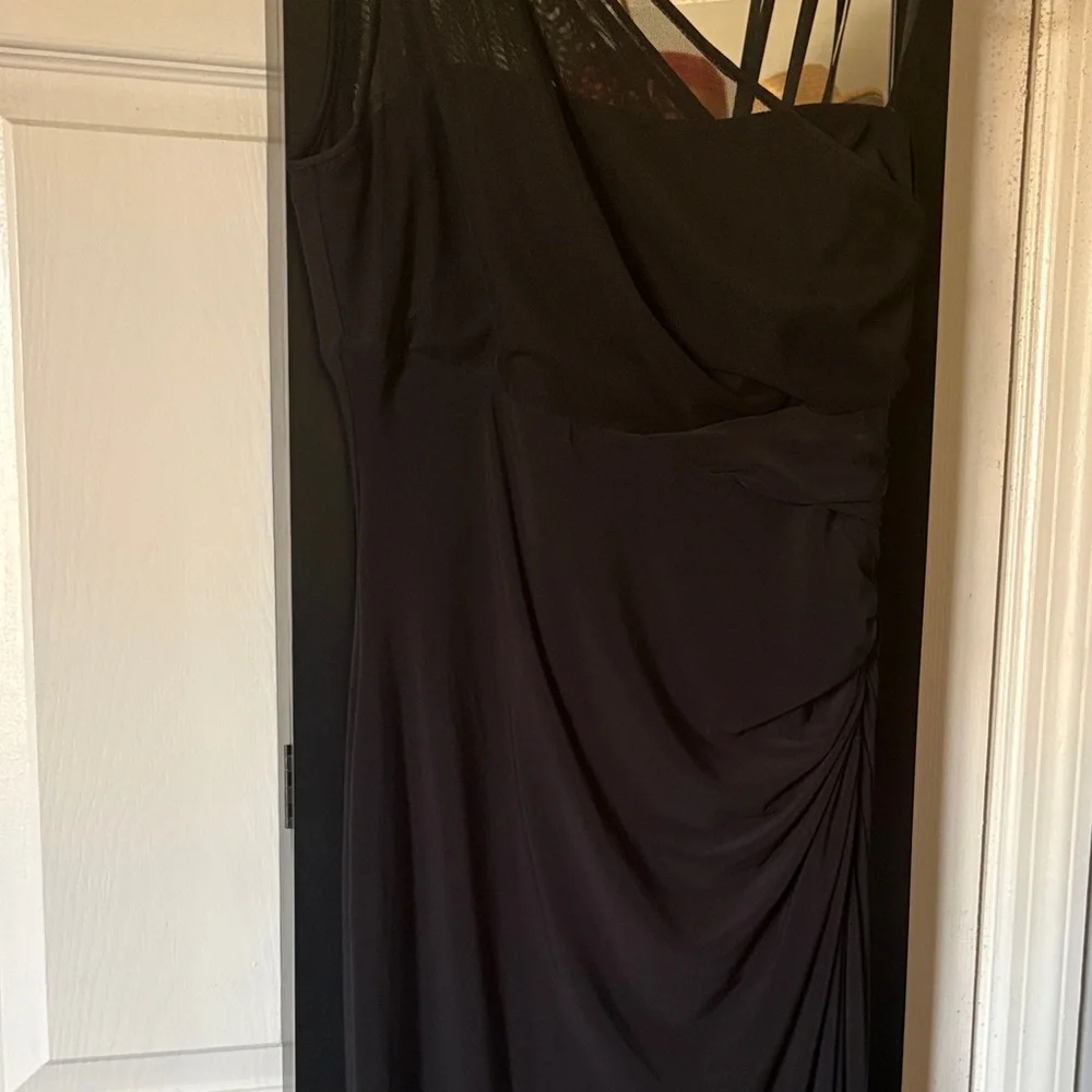 Ralph Lauren One Shoulder Black Dress - Picture 6 of 10